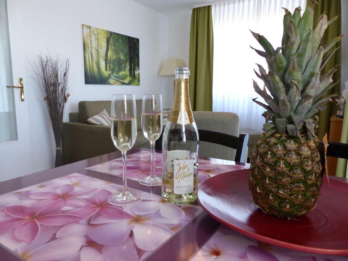 Ferienwohnung 14 - Sofia Haus Huehnergott ゼリン エクステリア 写真