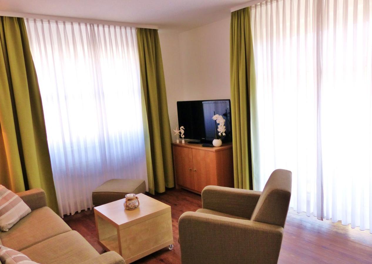 Ferienwohnung 14 - Sofia Haus Huehnergott ゼリン エクステリア 写真